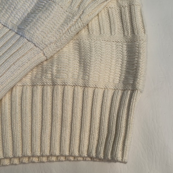 Nautica - Men’s Wool Blend Sweater - Size Medium - Picture 4 of 5